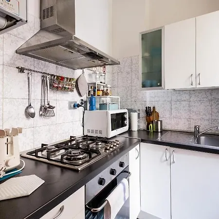 Sotto I Portici Di * Bologna